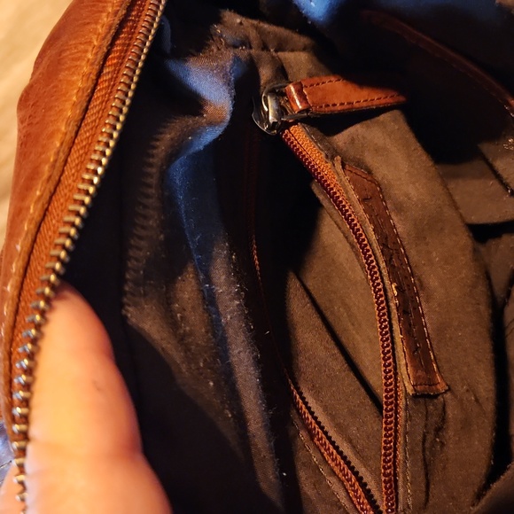 VILENCA HOLLAND genuine woven leather shoulder sling backpack - Picture 10 of 11